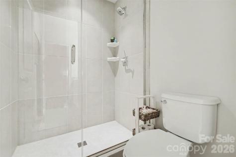 3030 Fairview Villa Court Charlotte NC 28209