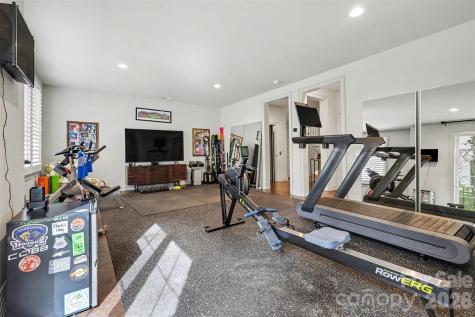 3030 Fairview Villa Court Charlotte NC 28209