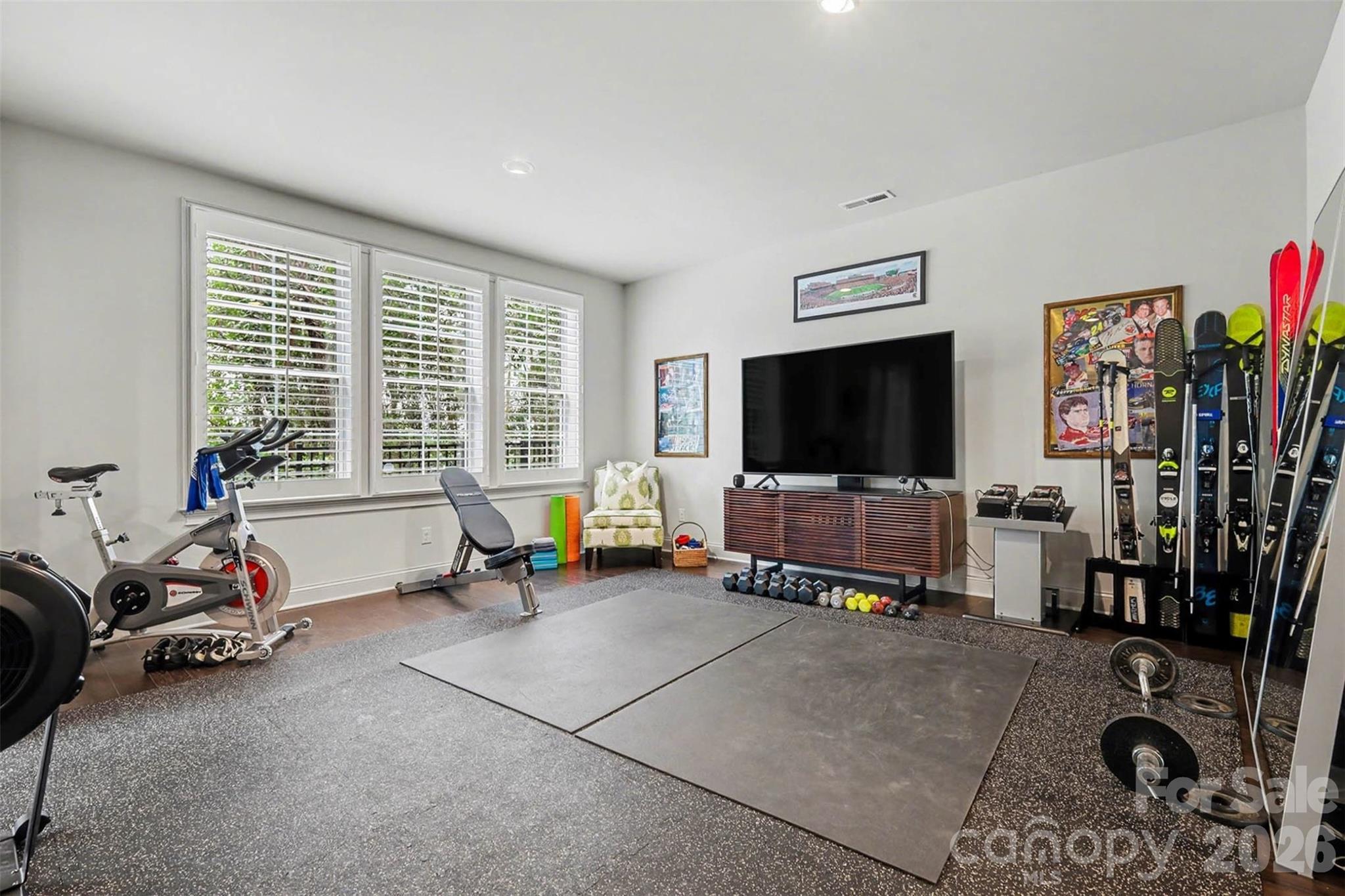 3030 Fairview Villa Court Charlotte NC 28209