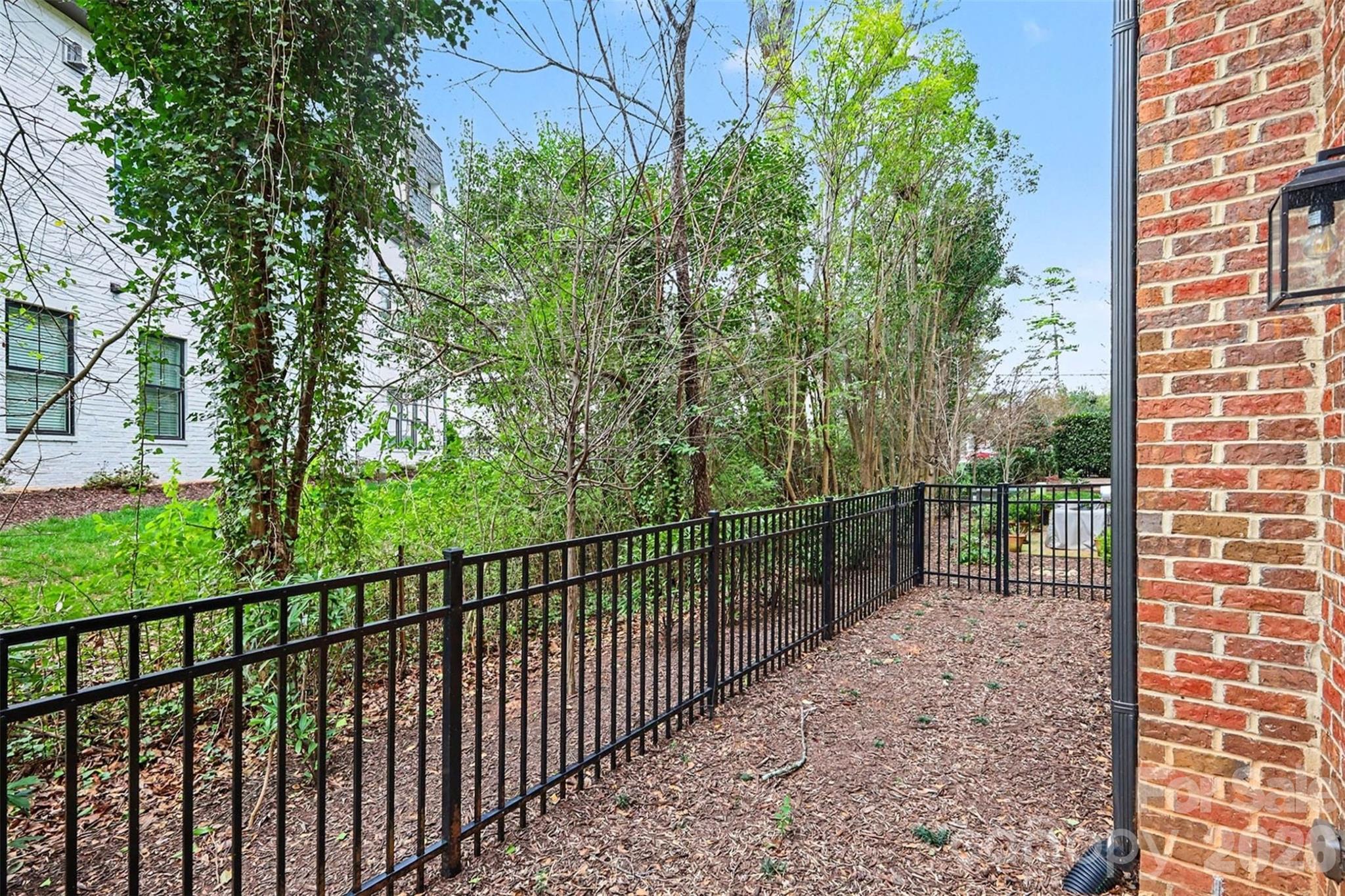 3030 Fairview Villa Court Charlotte NC 28209