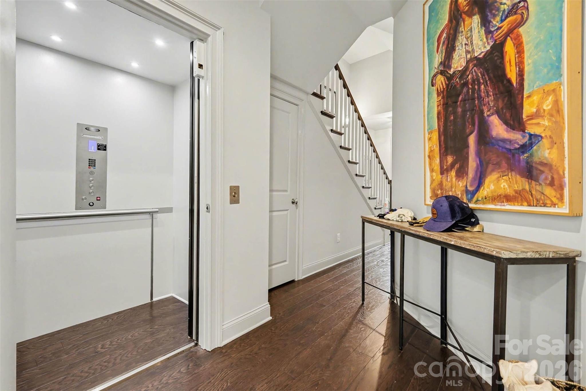 3030 Fairview Villa Court Charlotte NC 28209