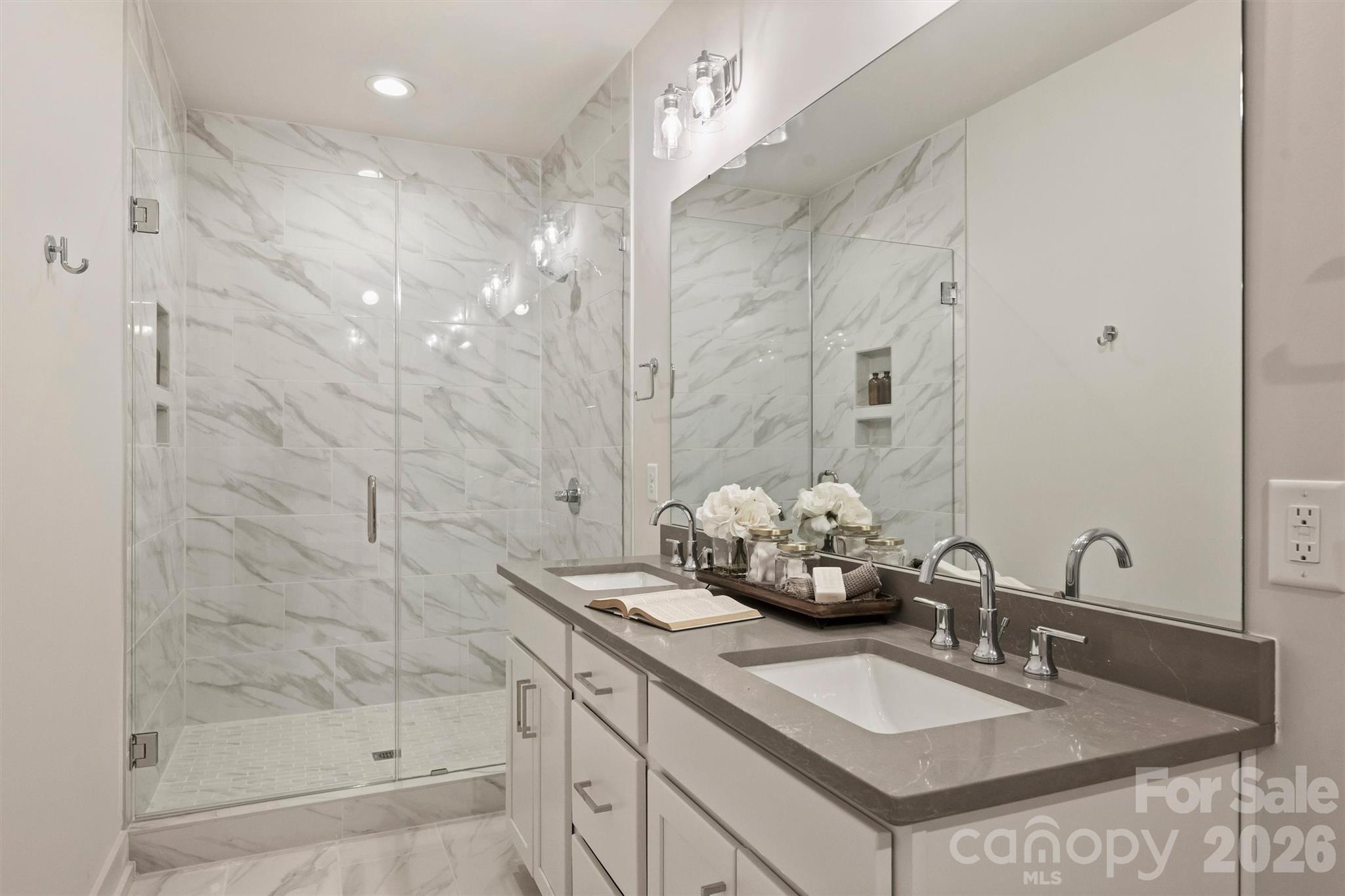 201 Coxe Avenue Charlotte NC 28208