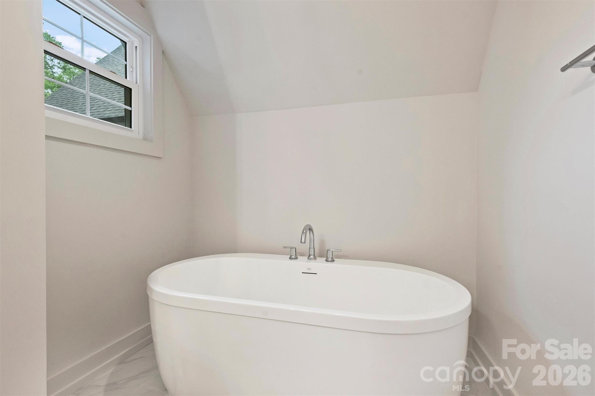 201 Coxe Avenue Charlotte NC 28208