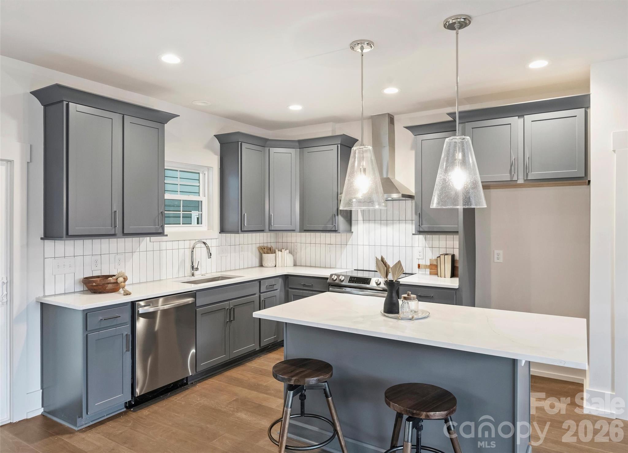 201 Coxe Avenue Charlotte NC 28208