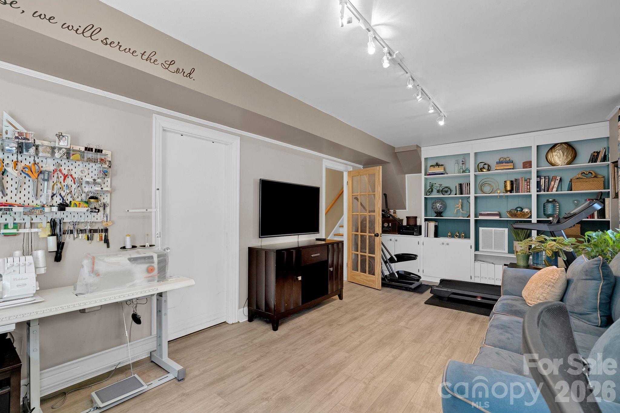 6616 Highbrook Drive Charlotte NC 28212