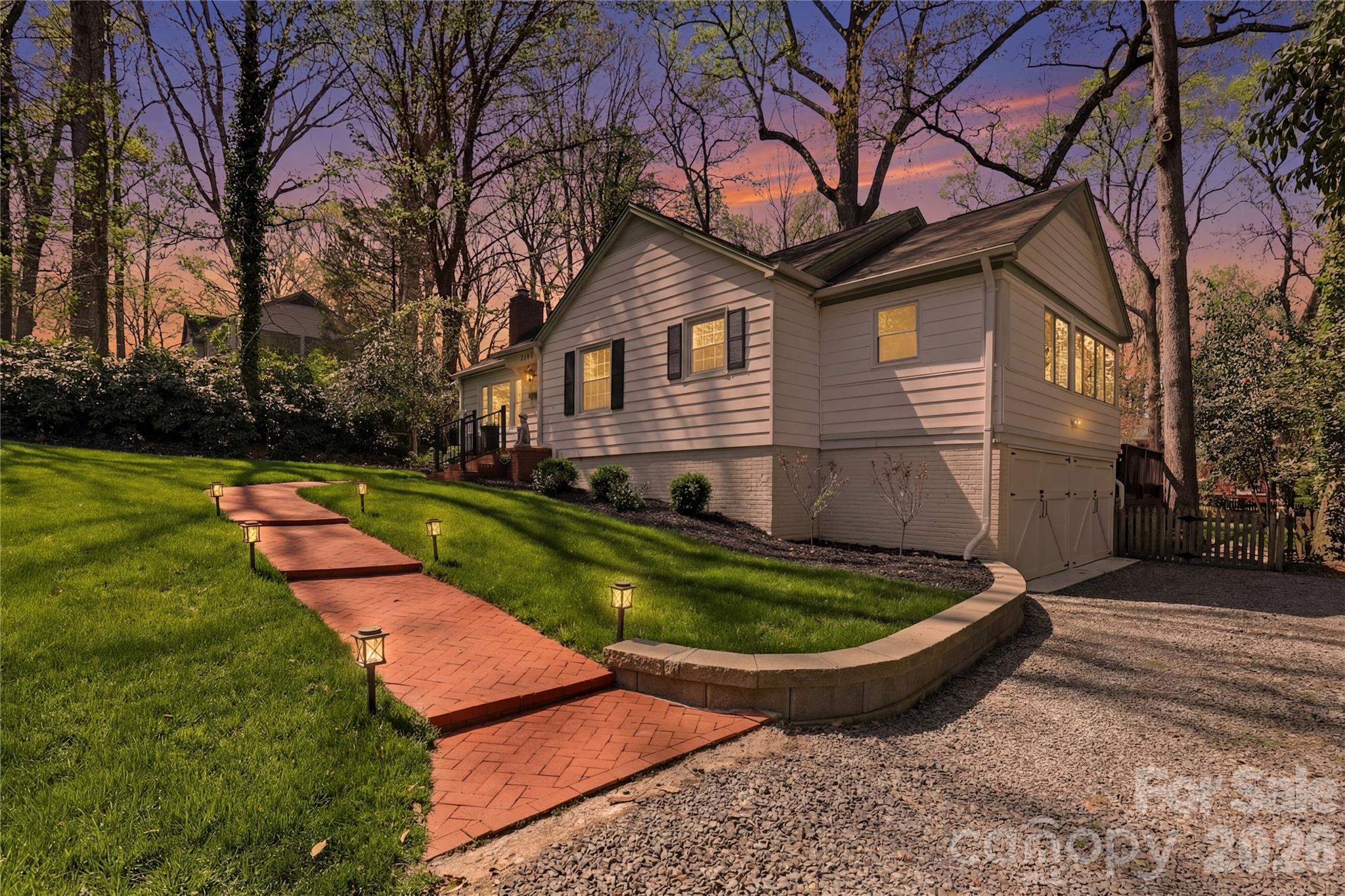2732 Temple Lane Charlotte NC 28205