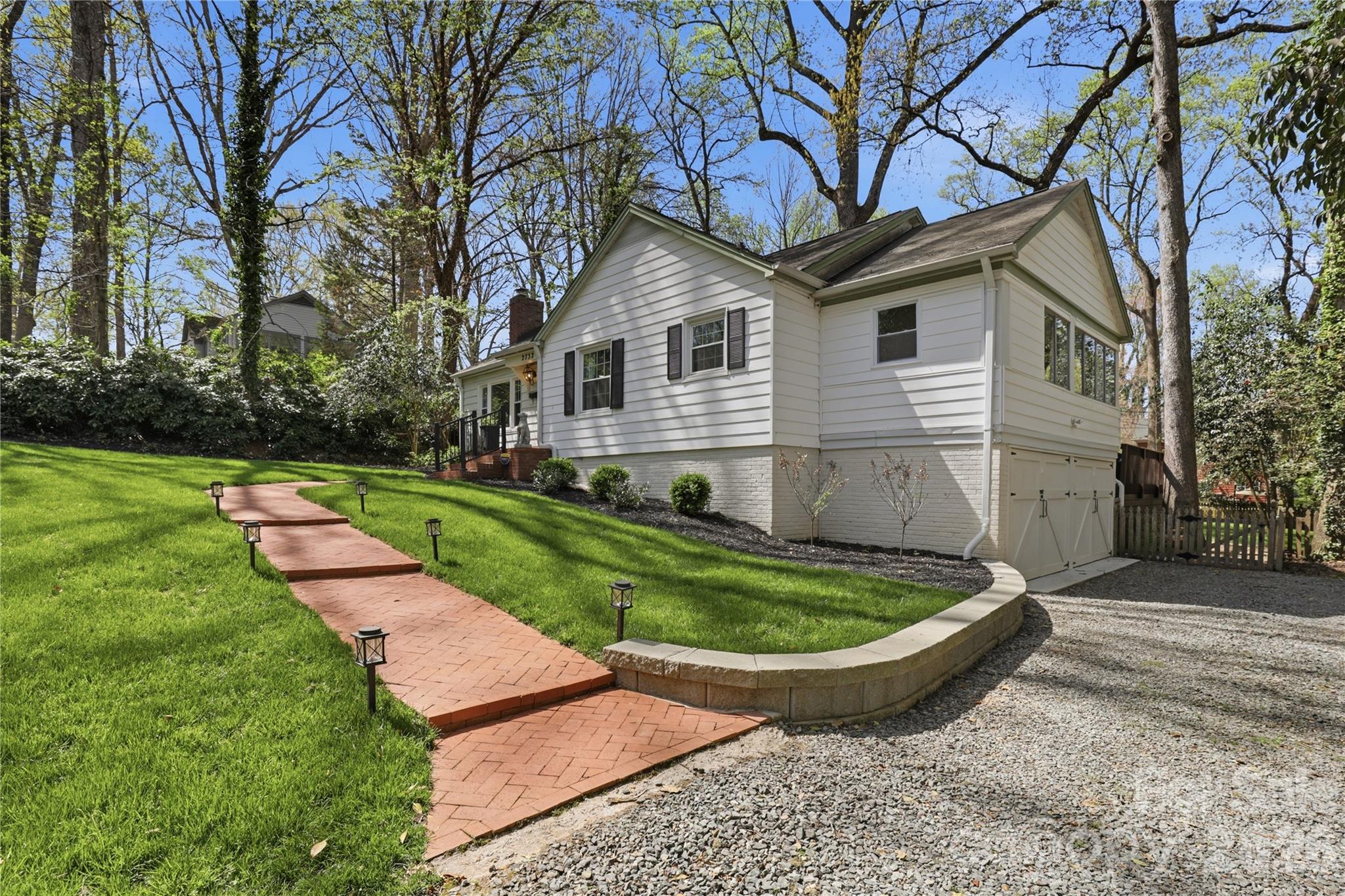 2732 Temple Lane Charlotte NC 28205