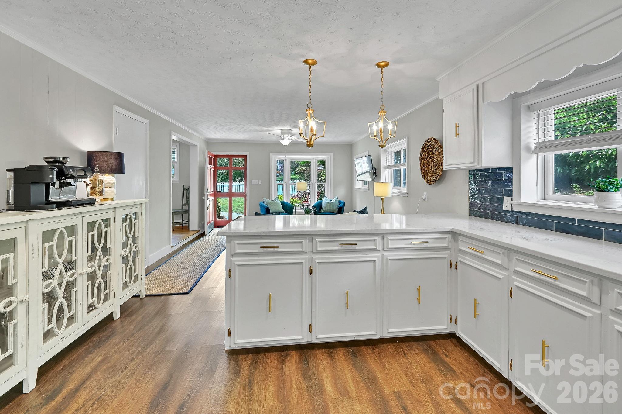 32 Central Avenue Weaverville NC 28787