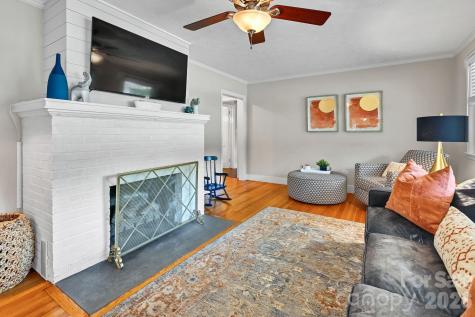 32 Central Avenue Weaverville NC 28787