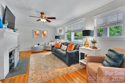 32 Central Avenue Weaverville NC 28787