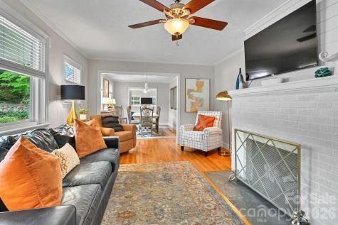 32 Central Avenue Weaverville NC 28787
