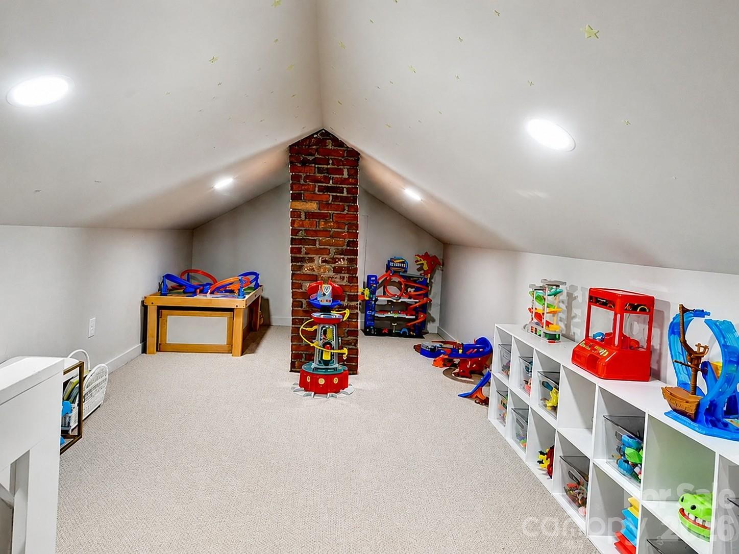 32 Central Avenue Weaverville NC 28787