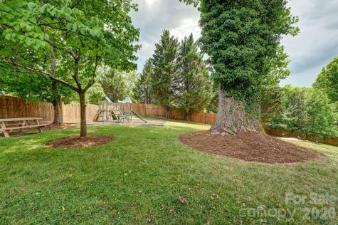 32 Central Avenue Weaverville NC 28787