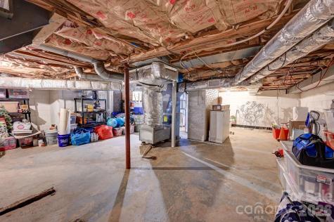 32 Central Avenue Weaverville NC 28787