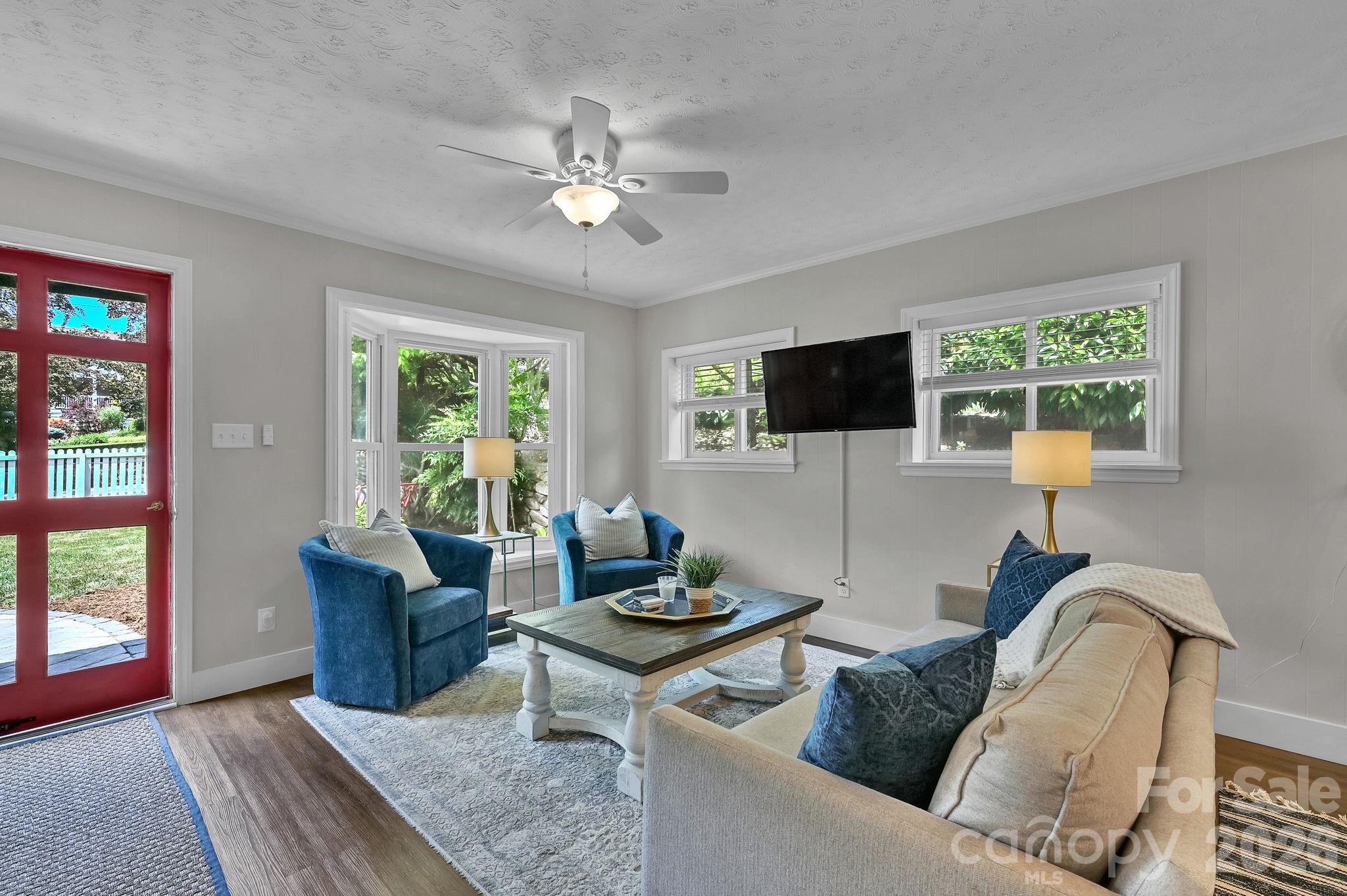 32 Central Avenue Weaverville NC 28787