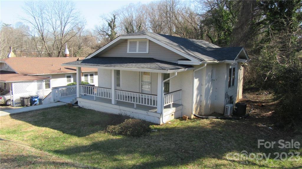 817 Cherry Street Statesville NC 28677