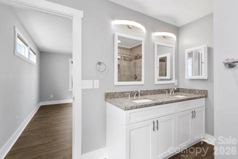 1844 Willow Road Hendersonville NC 28739