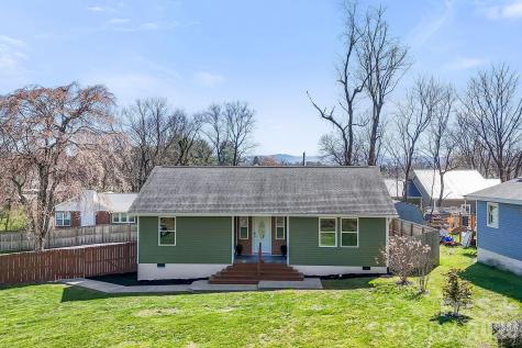 1844 Willow Road Hendersonville NC 28739