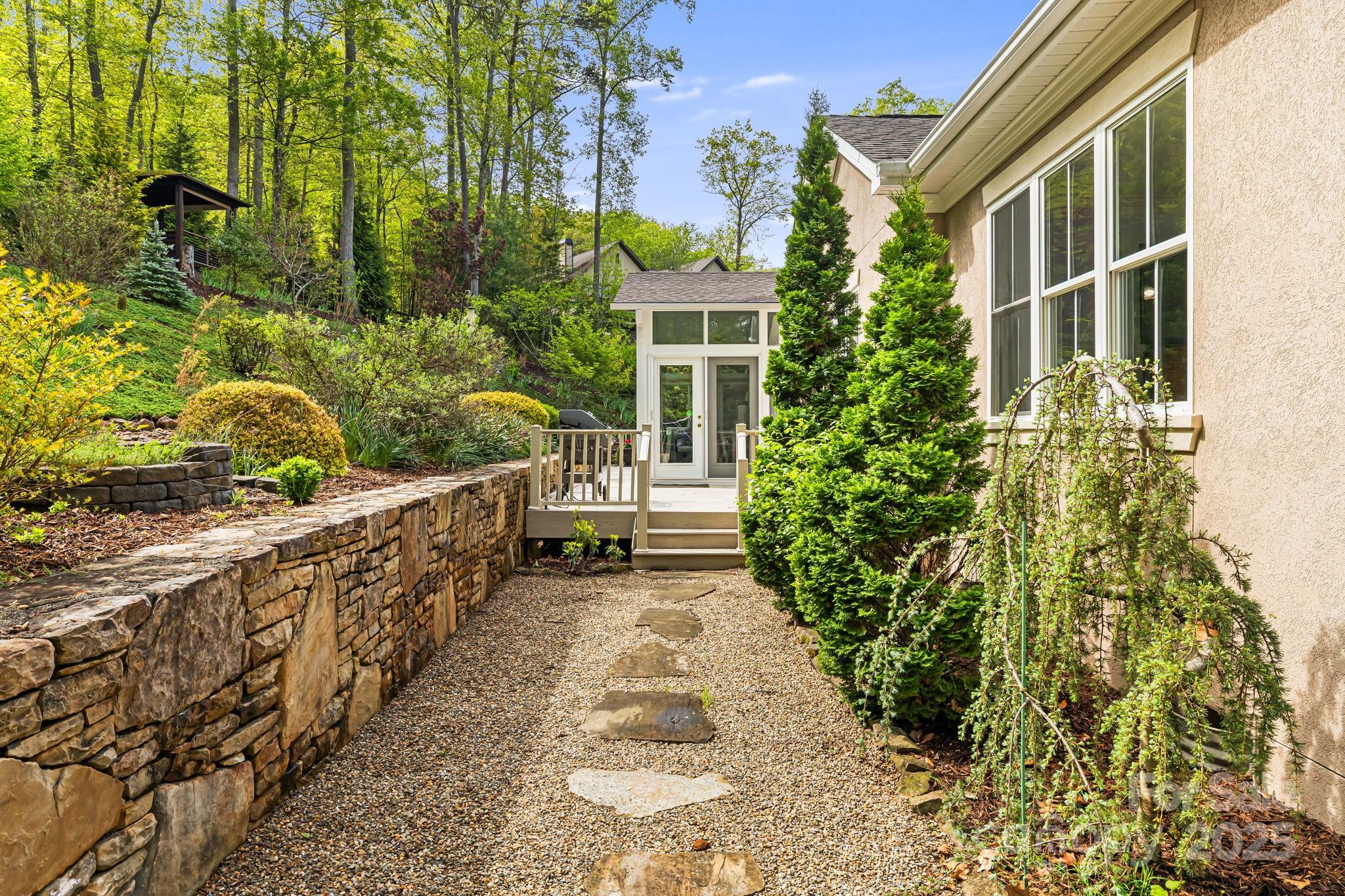 14 Larue Court Biltmore Lake NC 28715