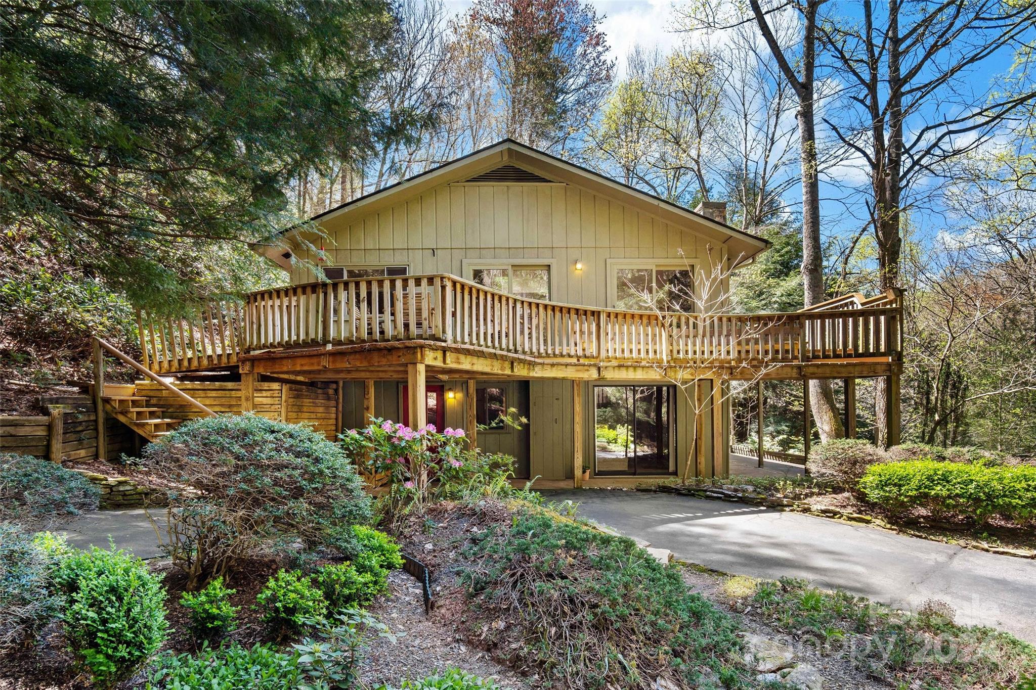 24 Black Oak Forest Road Fairview NC 28730