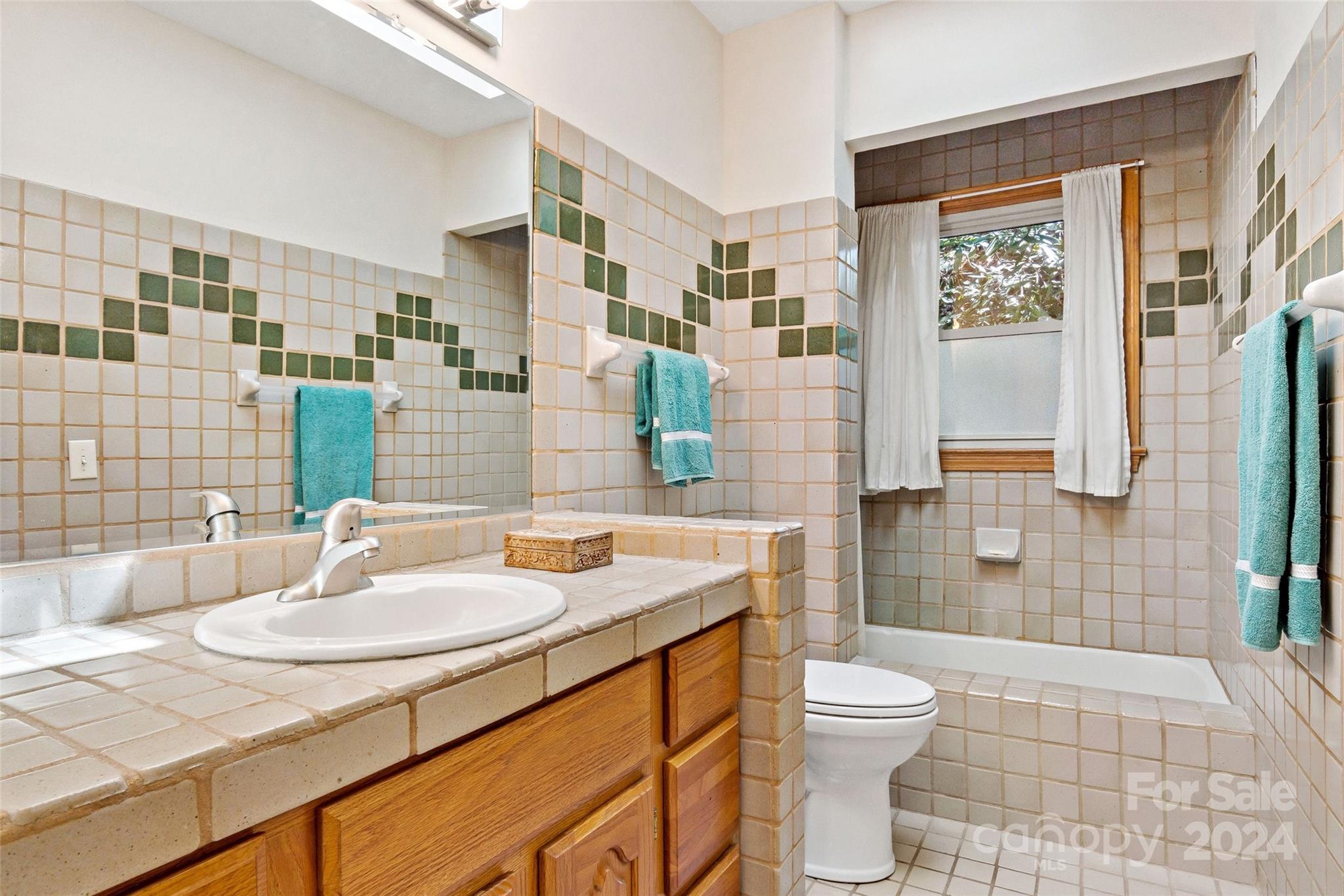 24 Black Oak Forest Road Fairview NC 28730