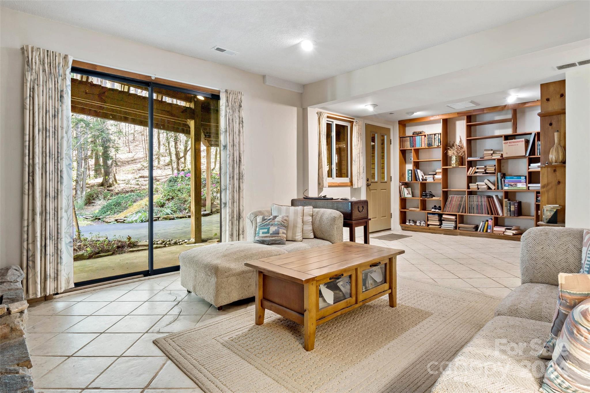 24 Black Oak Forest Road Fairview NC 28730