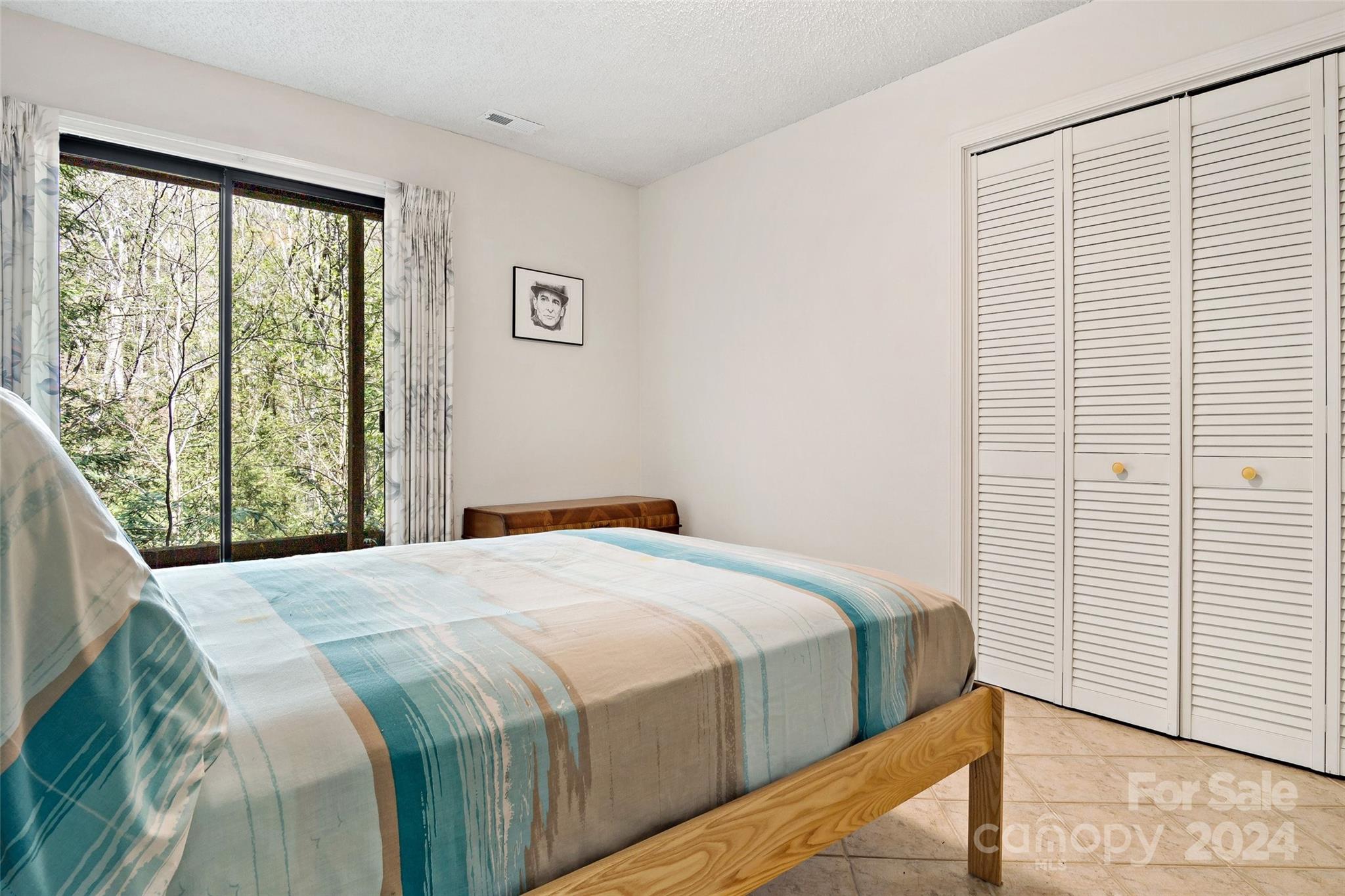 24 Black Oak Forest Road Fairview NC 28730