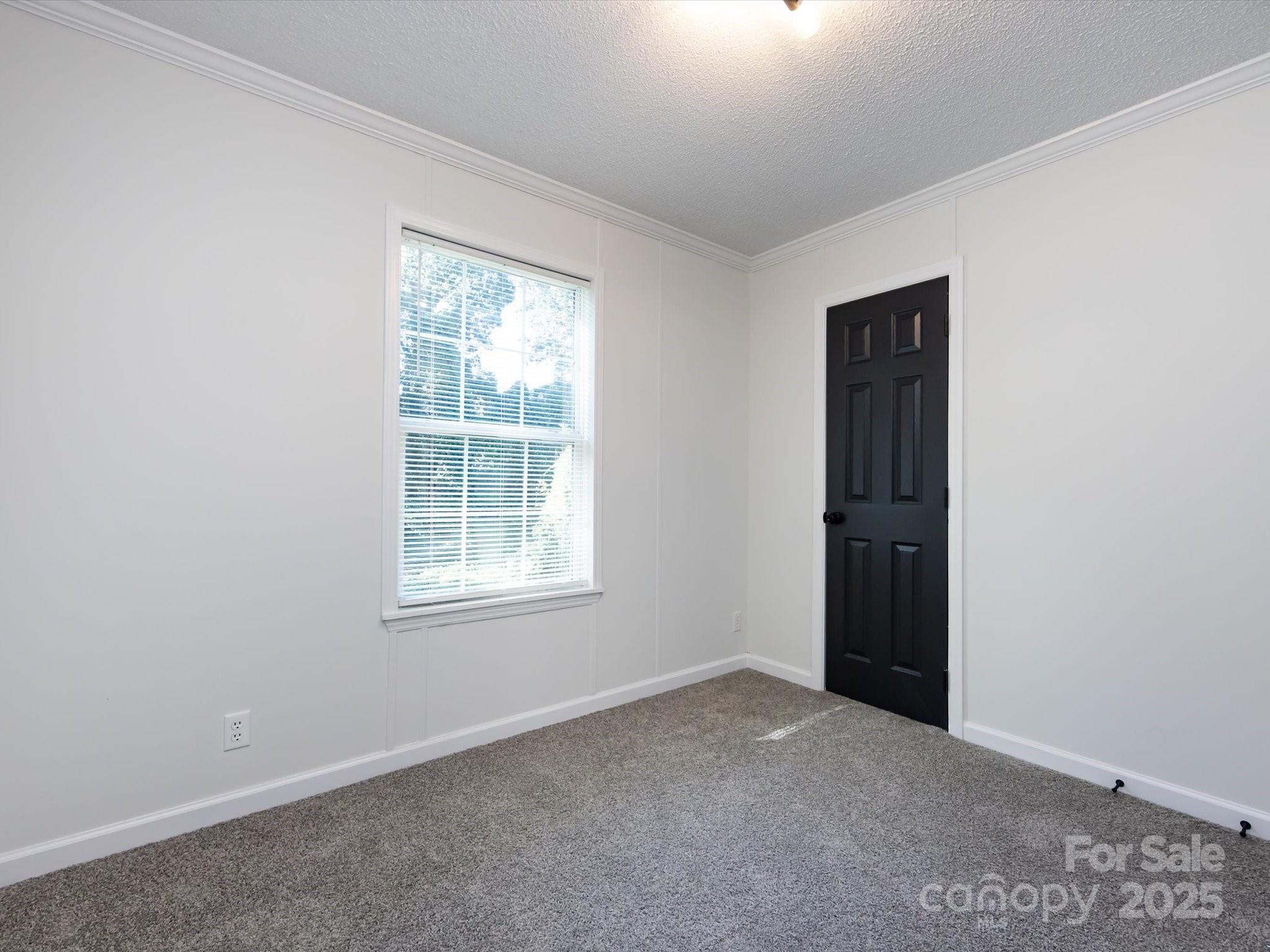 907 E 4th Avenue Gastonia NC 28054