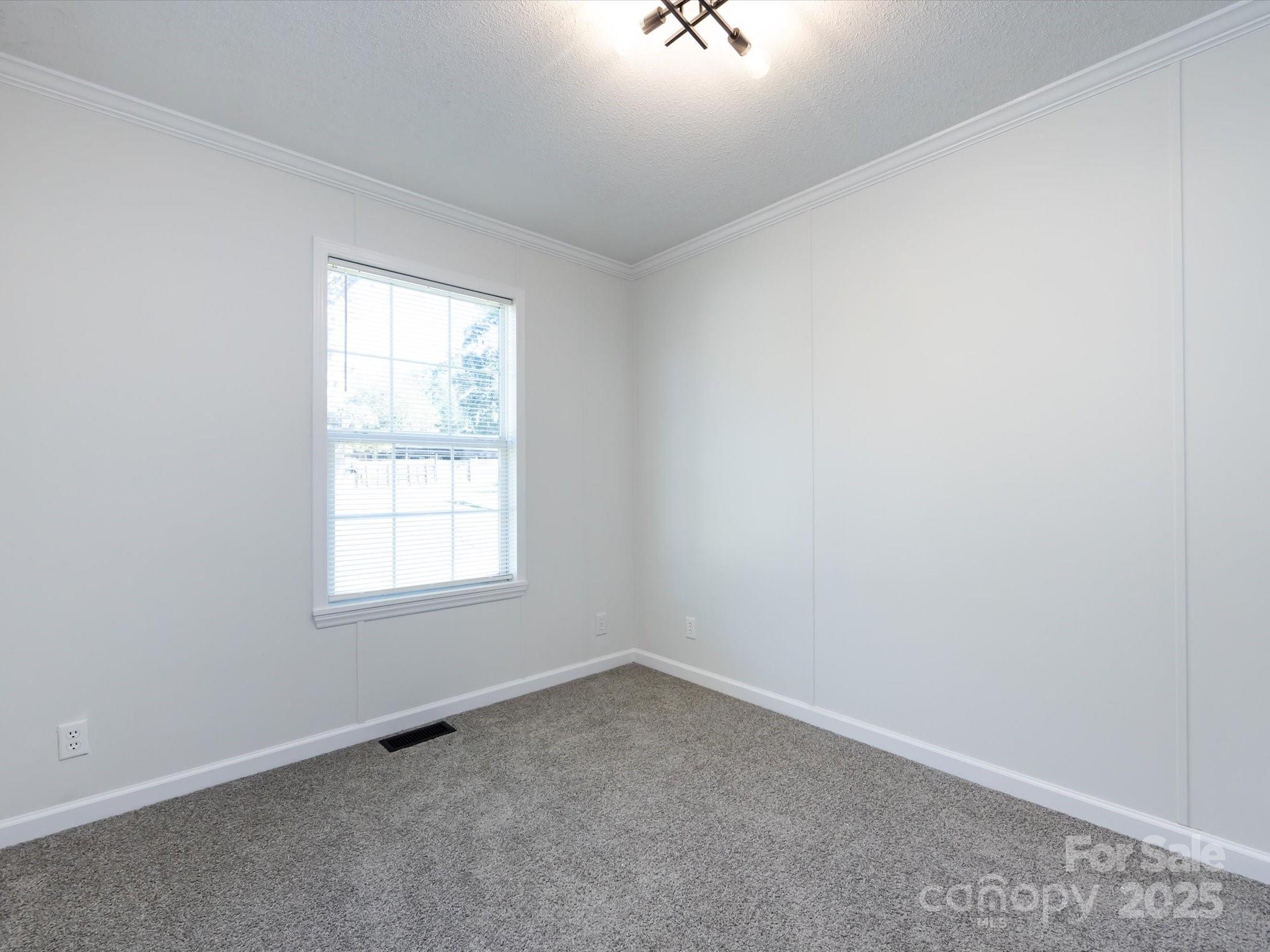 907 E 4th Avenue Gastonia NC 28054