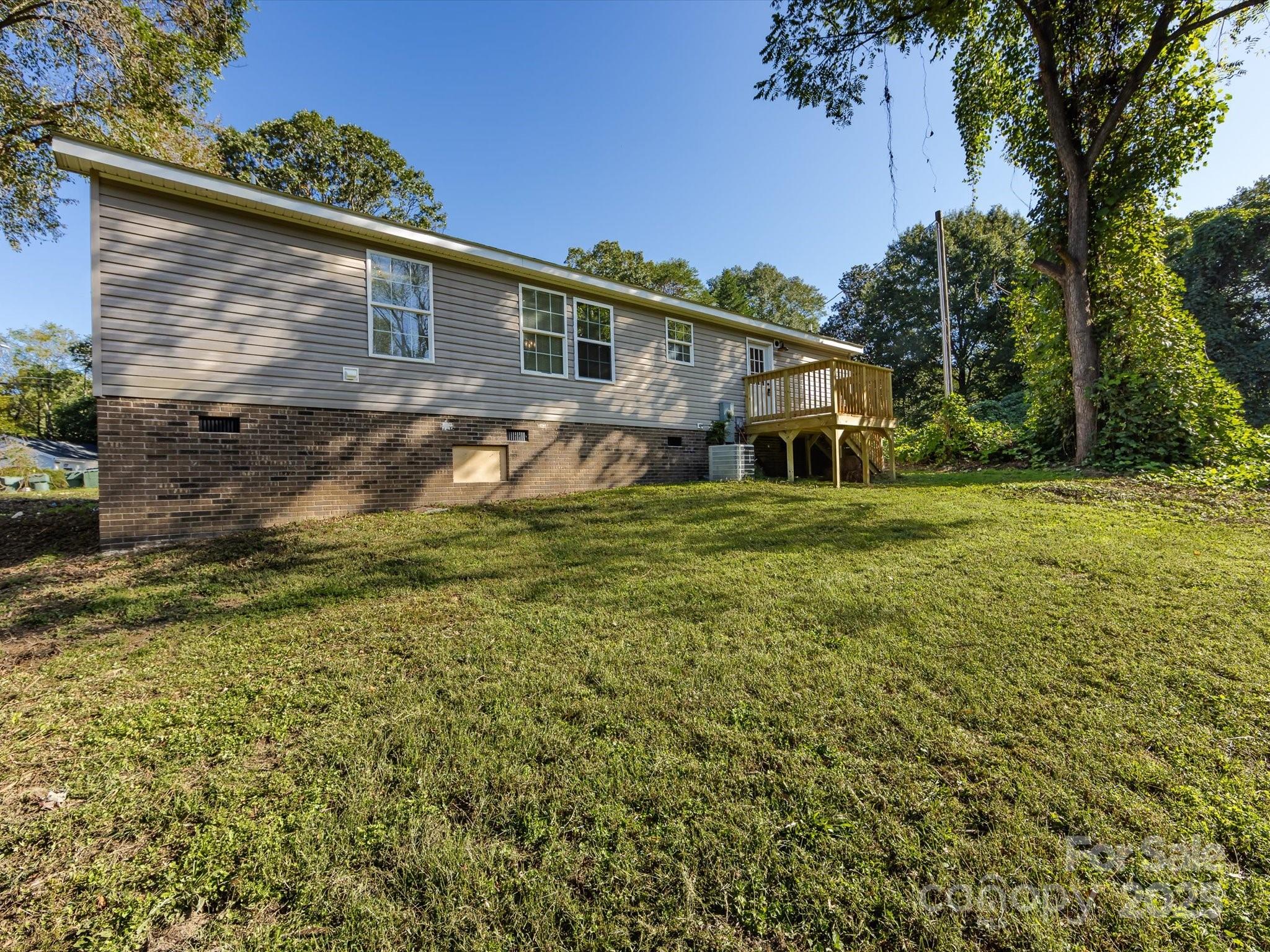 907 E 4th Avenue Gastonia NC 28054