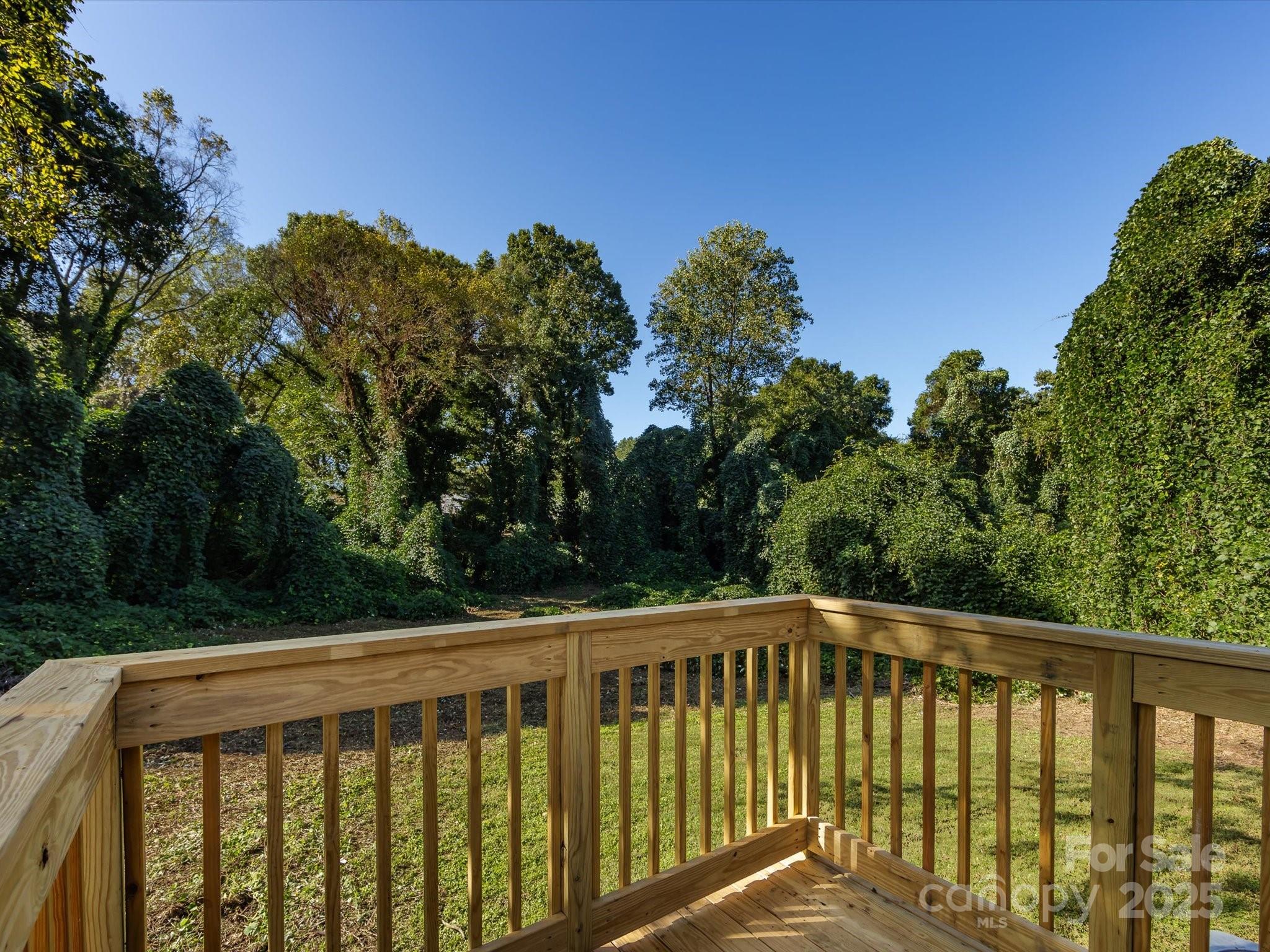 907 E 4th Avenue Gastonia NC 28054