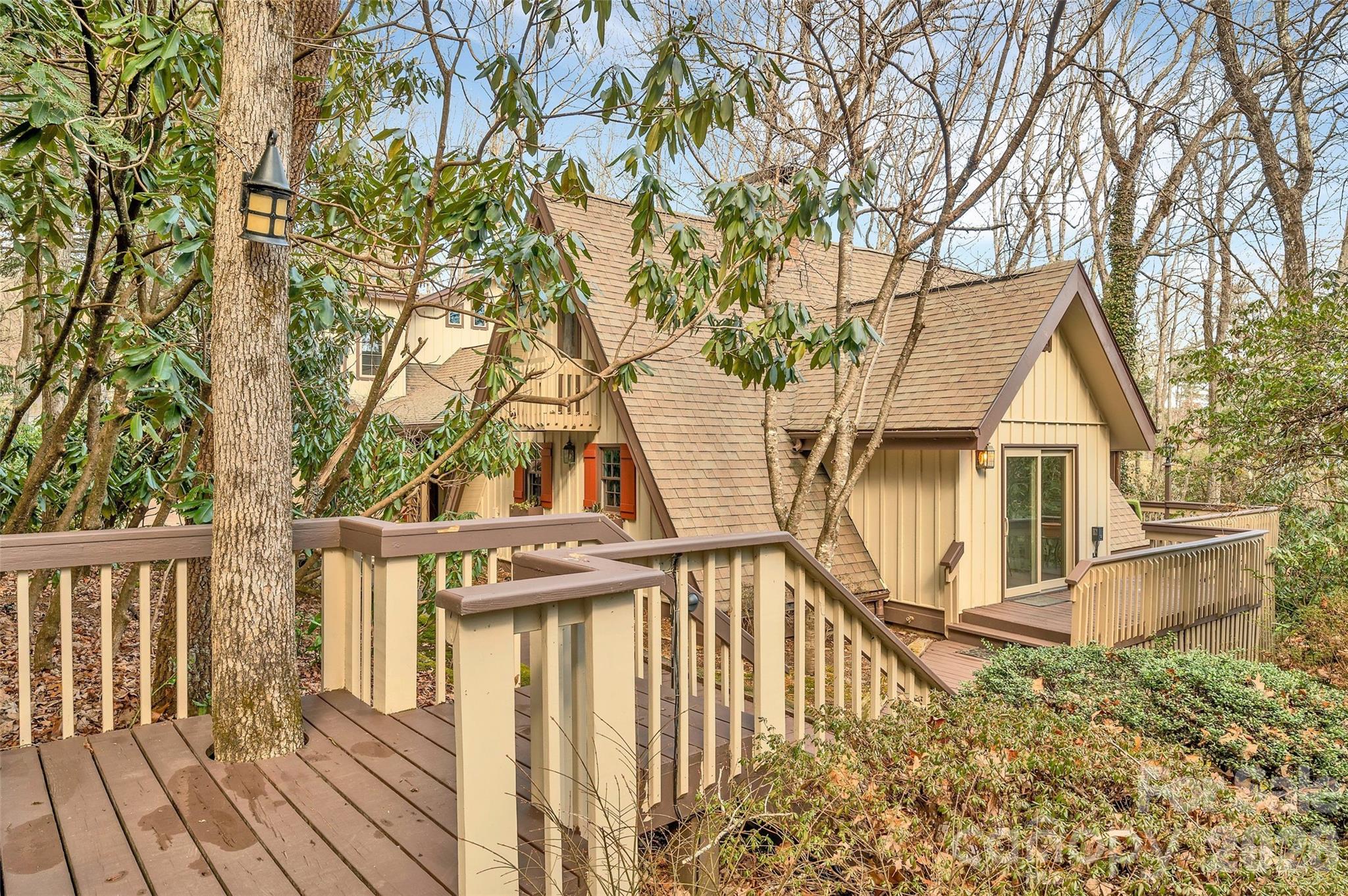 562 West Club Boulevard Lake Toxaway NC 28747