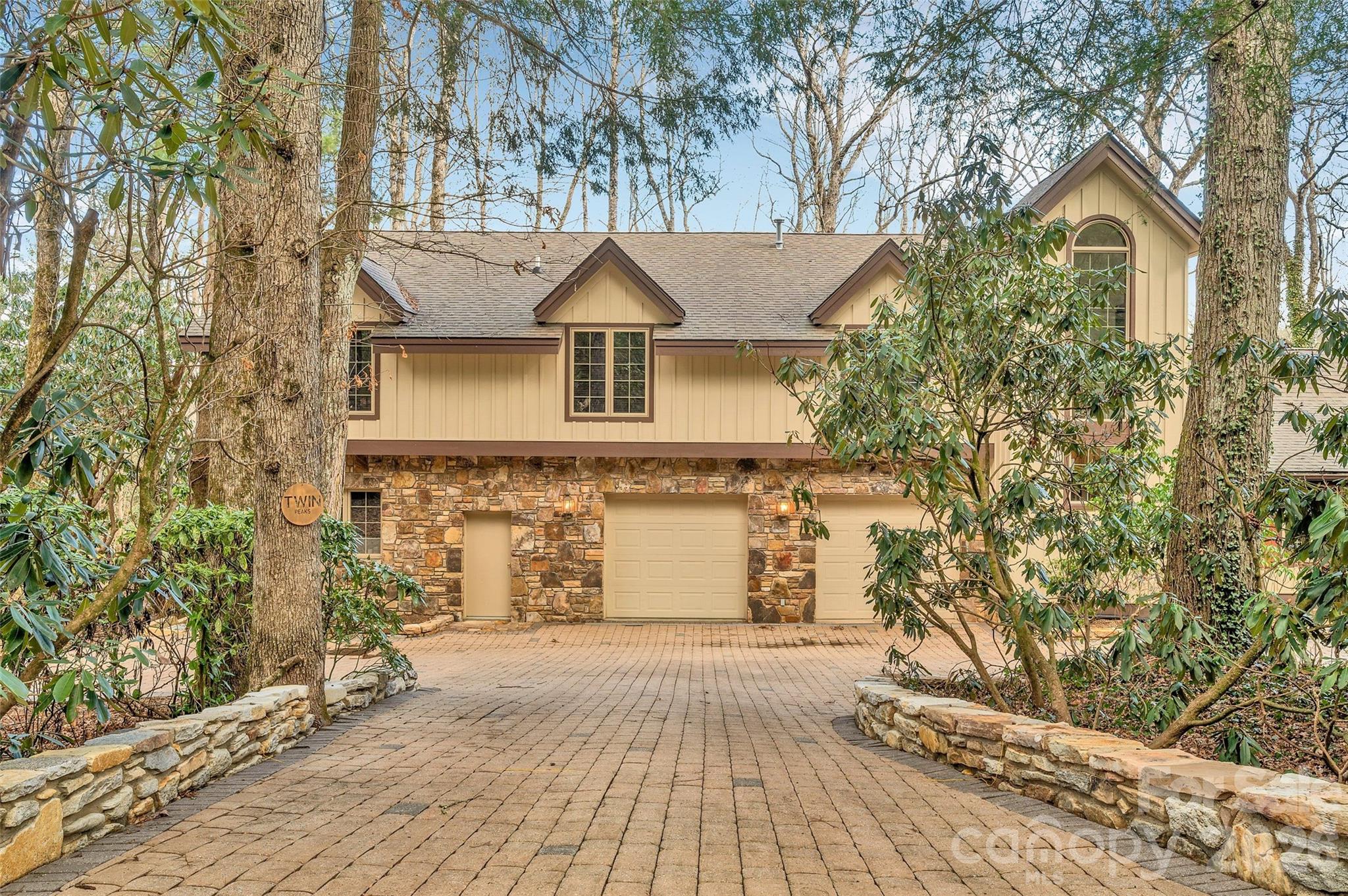562 West Club Boulevard Lake Toxaway NC 28747