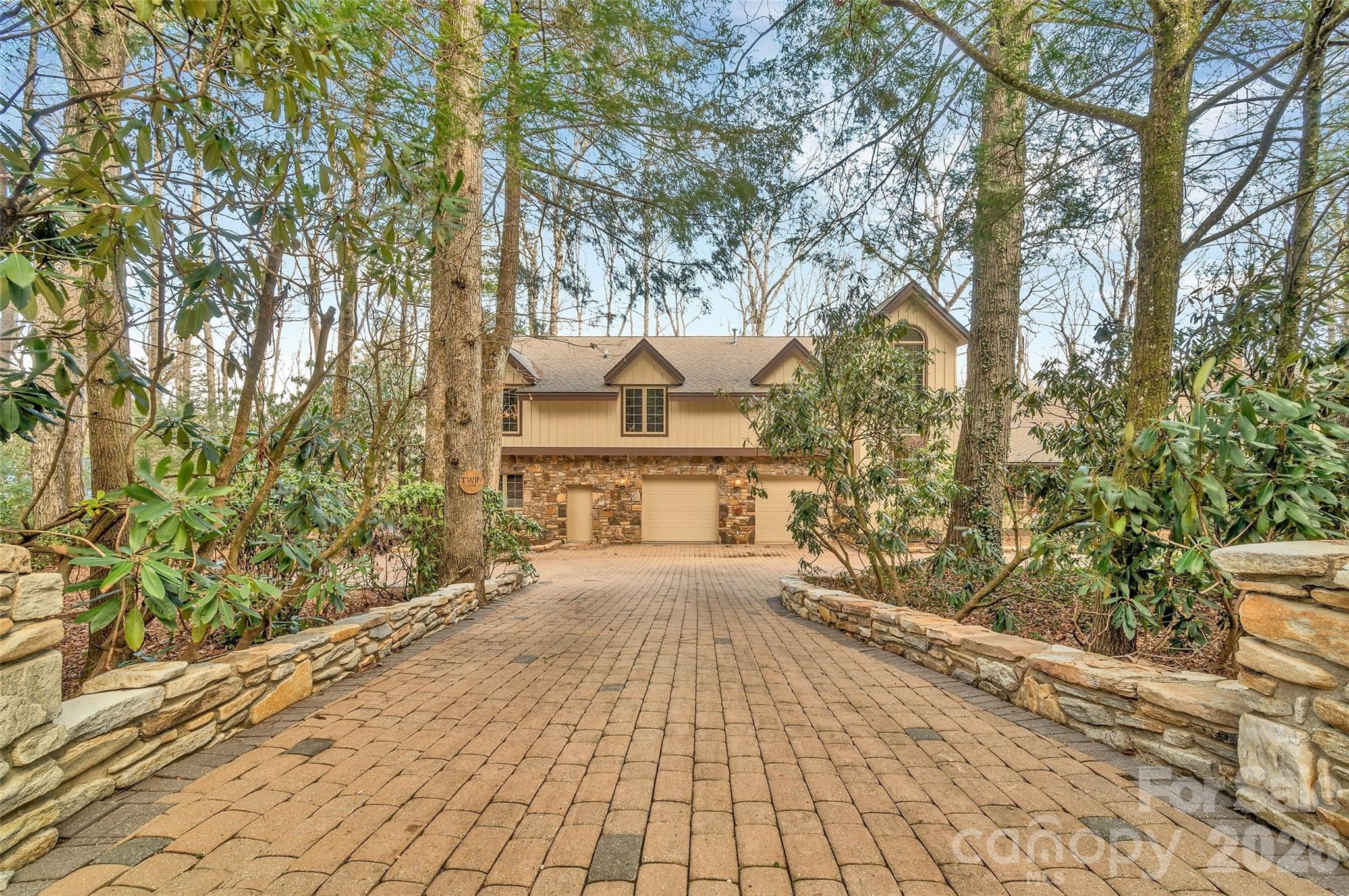 562 West Club Boulevard Lake Toxaway NC 28747