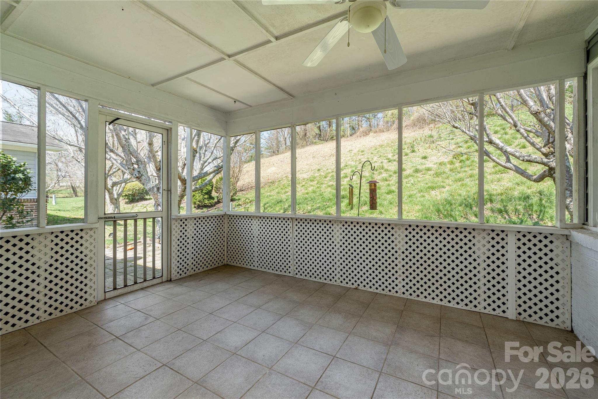 176 Derbyshire Drive Hendersonville NC 28792