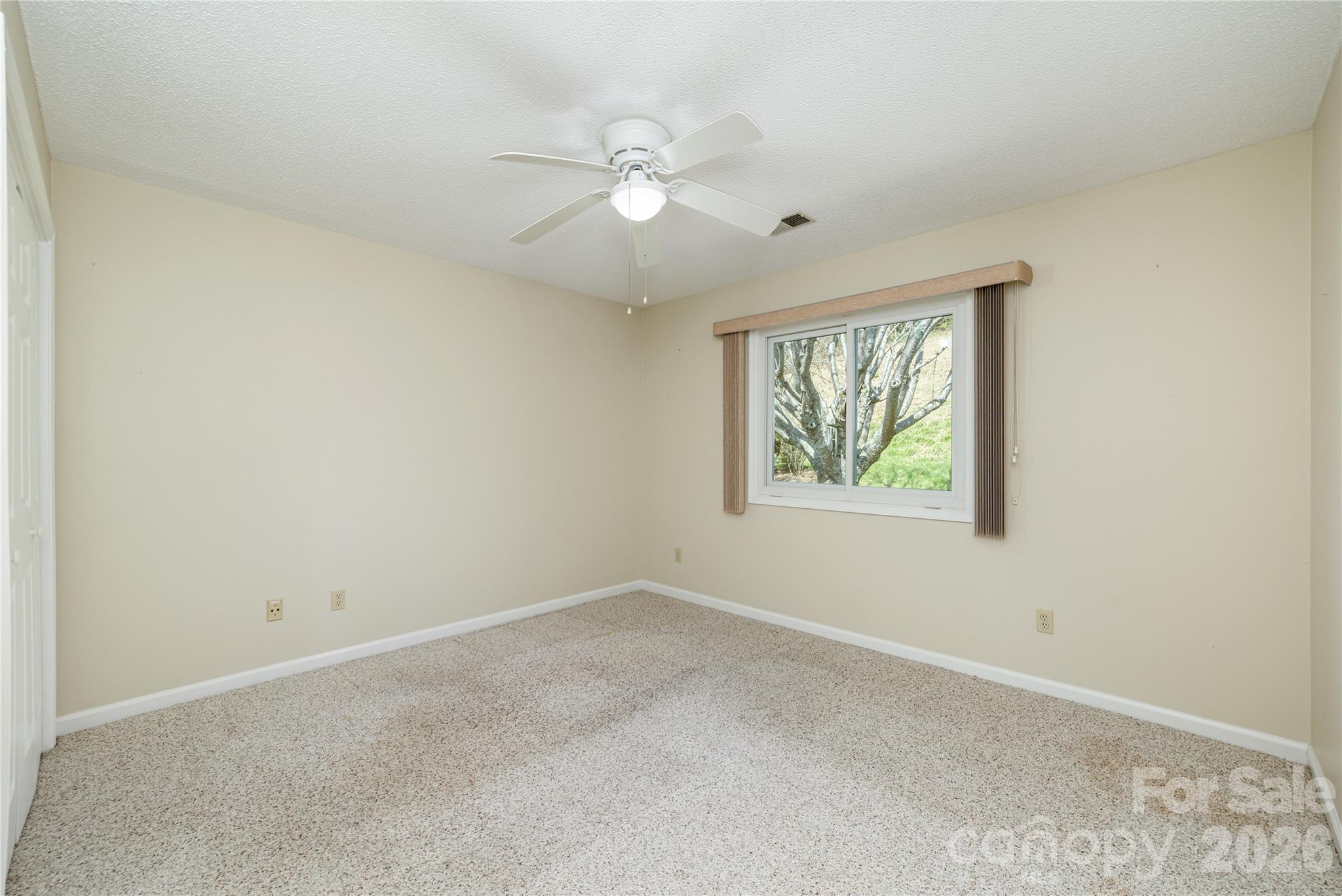 176 Derbyshire Drive Hendersonville NC 28792