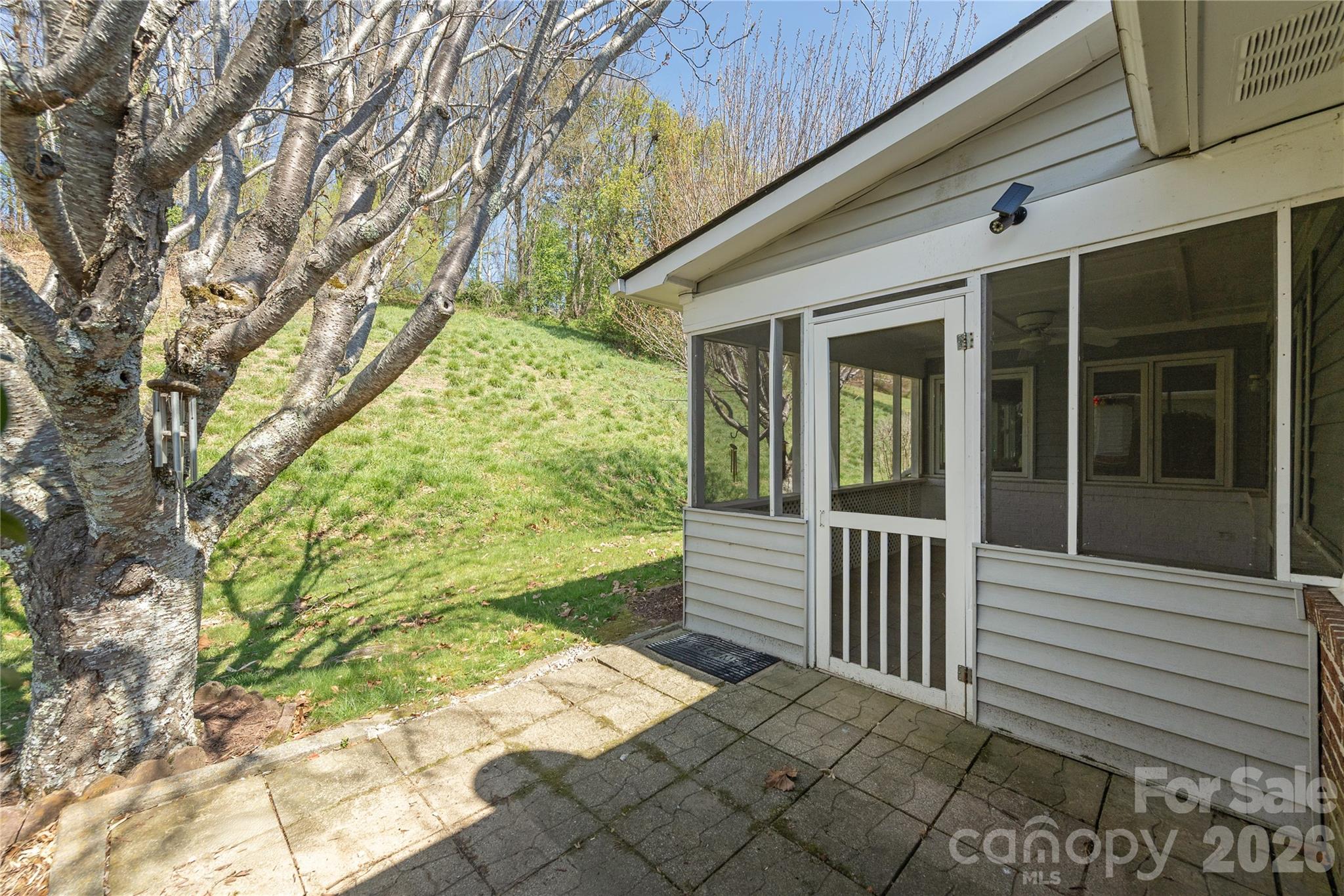 176 Derbyshire Drive Hendersonville NC 28792