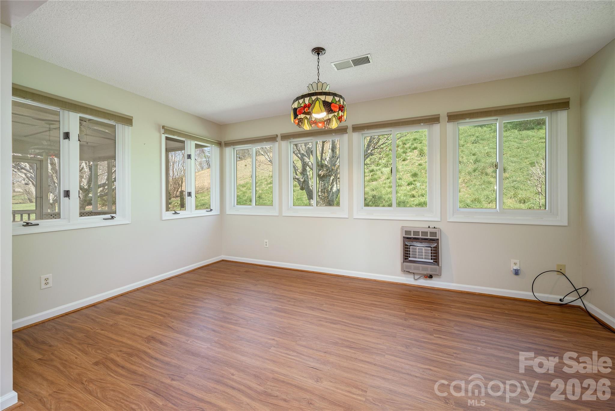 176 Derbyshire Drive Hendersonville NC 28792
