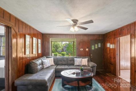 35 Homeway Road Asheville NC 28806