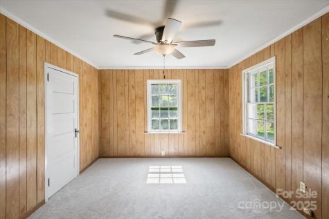 35 Homeway Road Asheville NC 28806