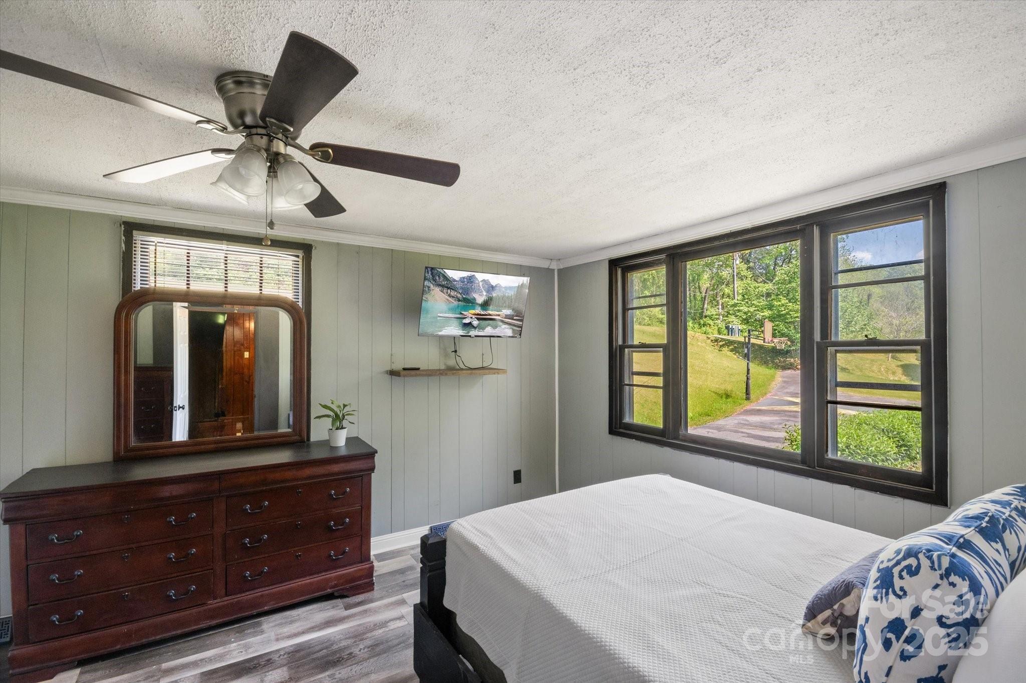 35 Homeway Road Asheville NC 28806