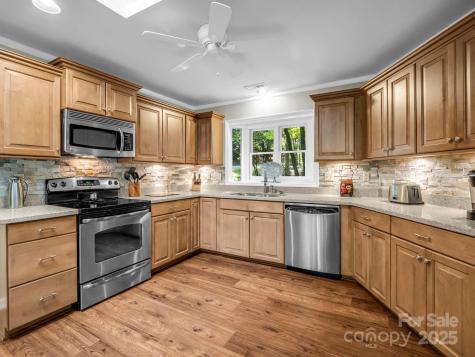 193 Downing Place Lake Lure NC 28746