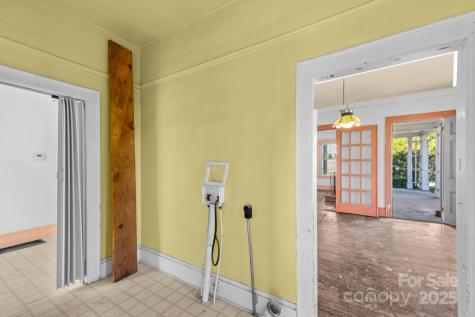 1011 Ashe Avenue NW Lenoir NC 28645