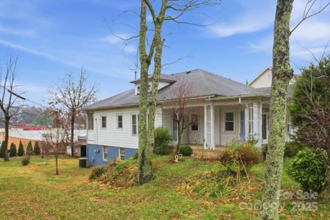 1011 Ashe Avenue NW Lenoir NC 28645