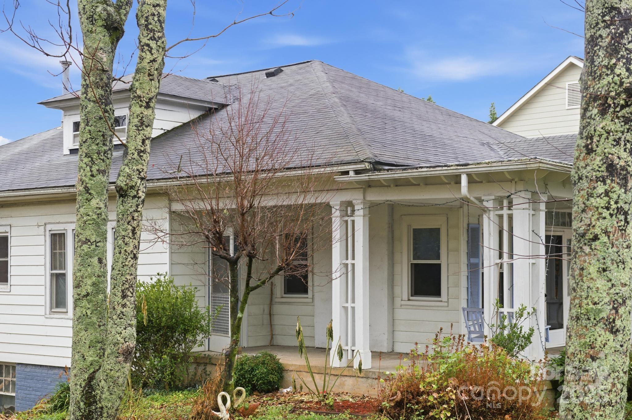 1011 Ashe Avenue NW Lenoir NC 28645