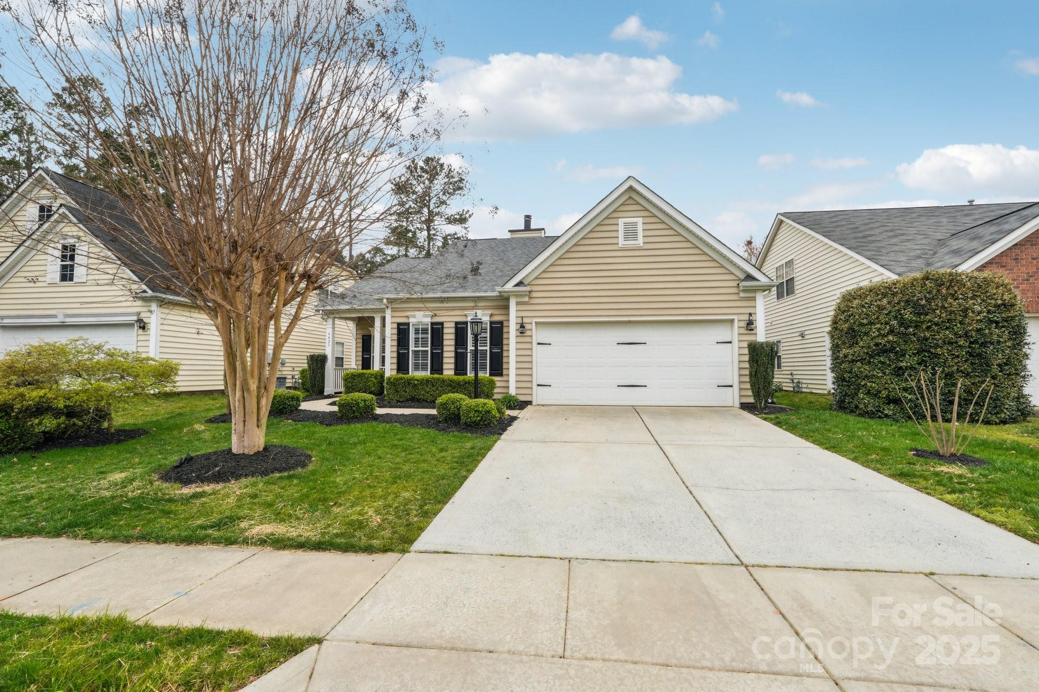 6423 Falls Lake Drive Charlotte NC 28270