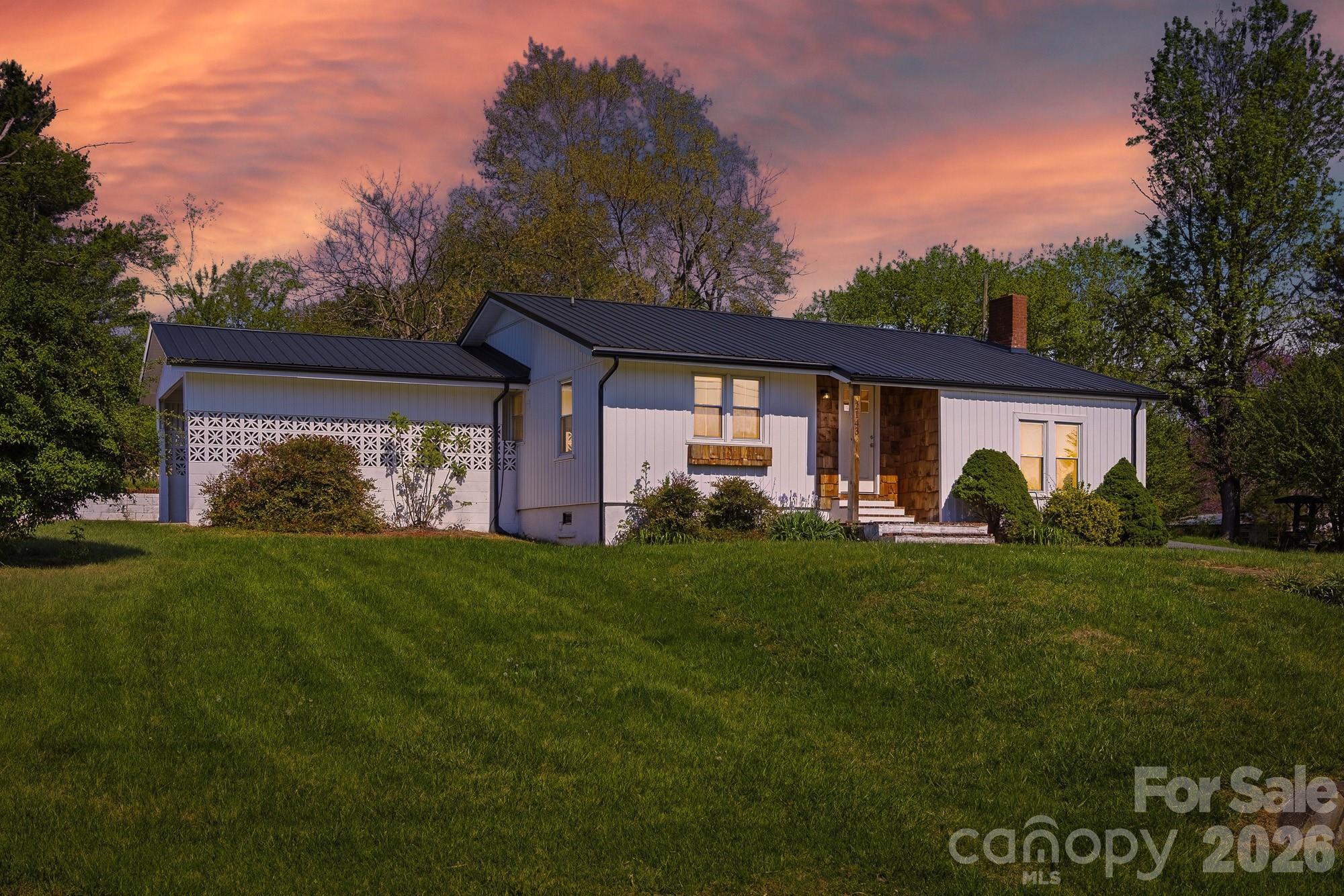 2143 Haven Circle Lenoir NC 28645