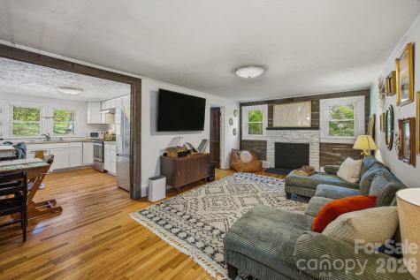 2143 Haven Circle Lenoir NC 28645