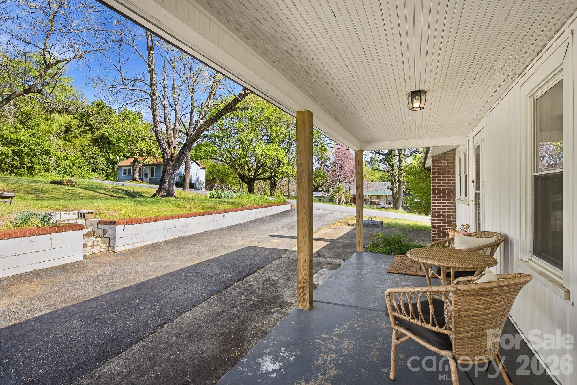 2143 Haven Circle Lenoir NC 28645