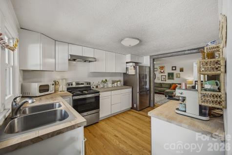 2143 Haven Circle Lenoir NC 28645
